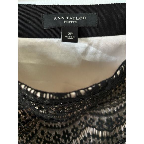 Ann Taylor  B&W Lace Midi Skirt - Picture 3 of 3